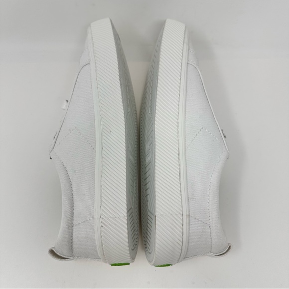 Cariuma Like New Signature OCA Low Canvas Sneaker White Size Men 7, Women’s 8.5 - Picture 4 of 9